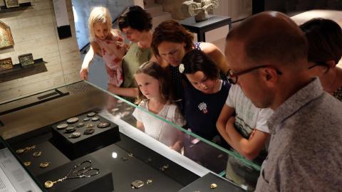 Visite en famille au Musée L
